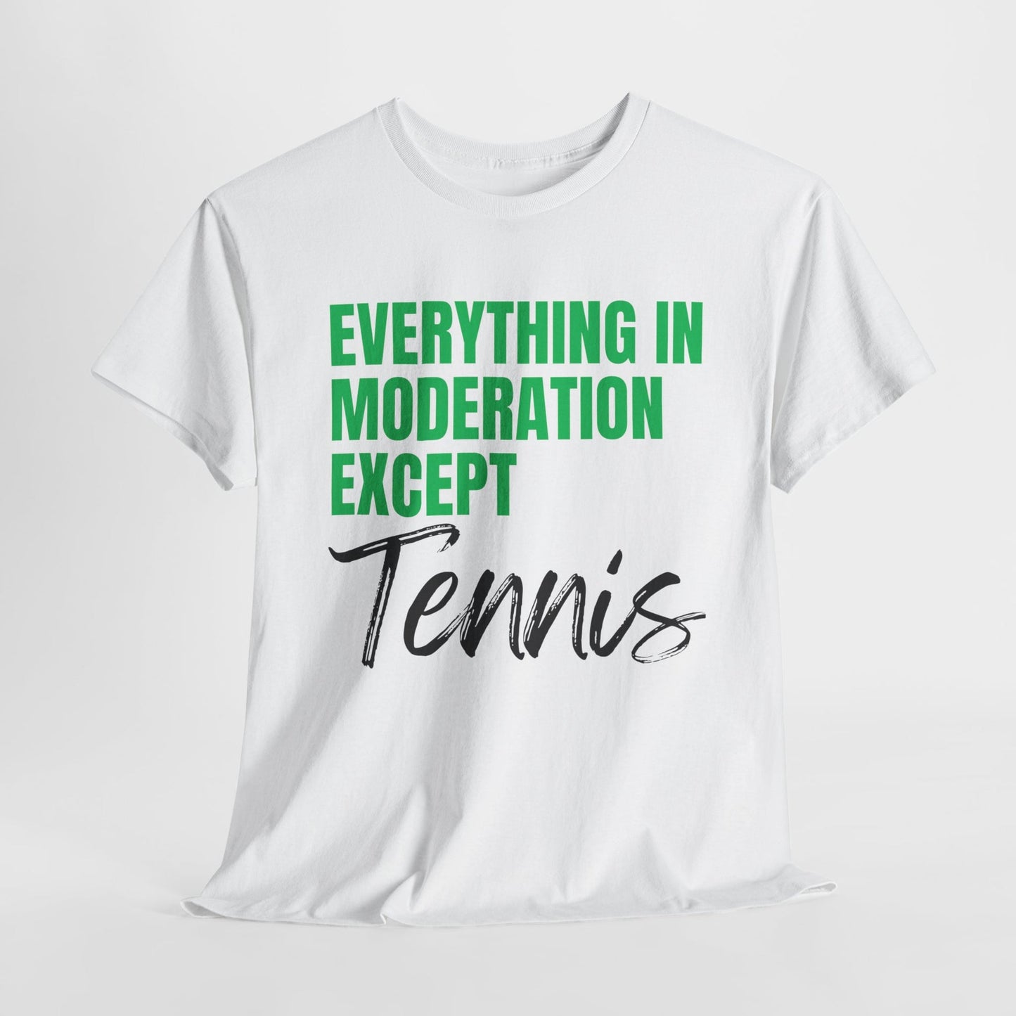 MODERATION - Tennis Basic Tee