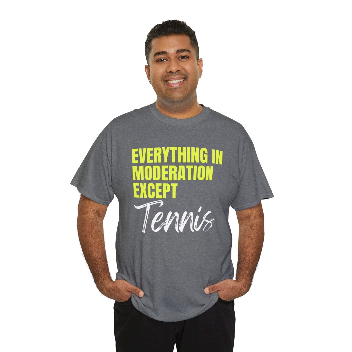 MODERATION - Tennis Basic Tee