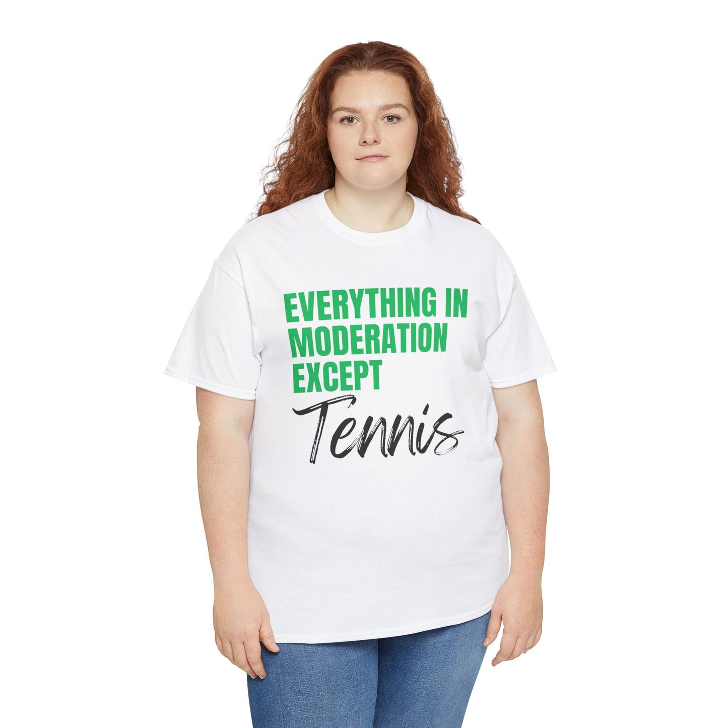 MODERATION - Tennis Basic Tee