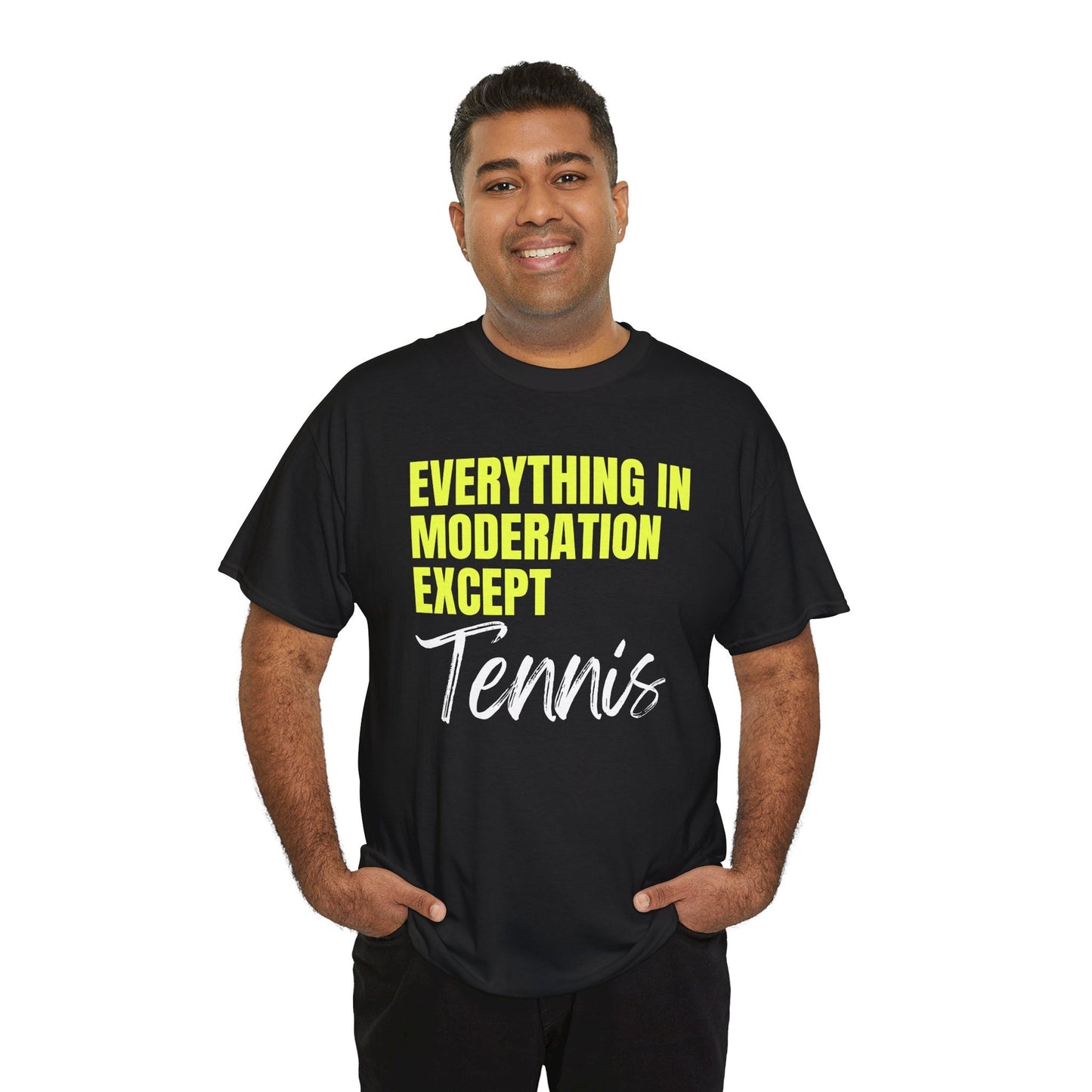 MODERATION - Tennis Basic Tee