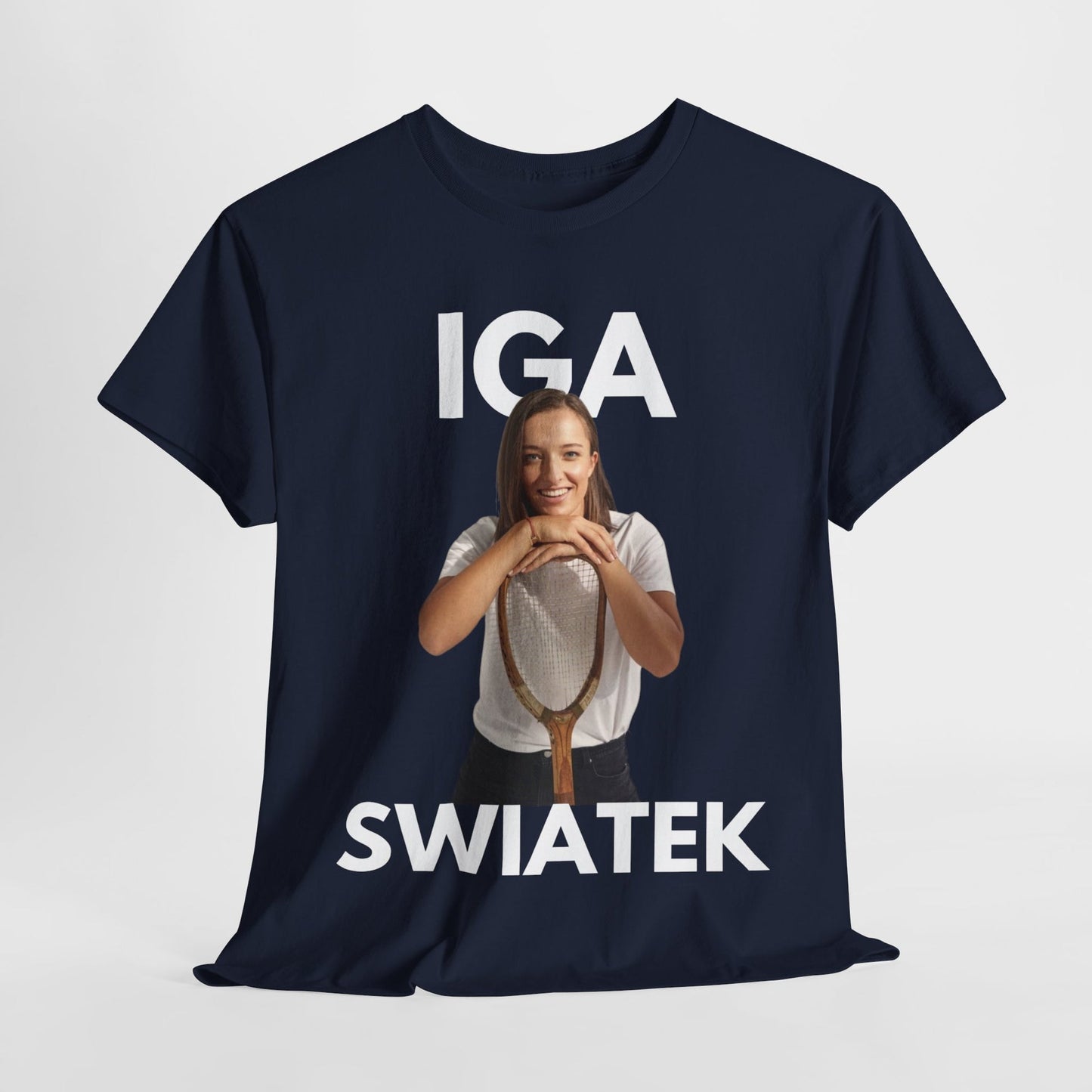 IGA SWIATEK 2 - Tennis Basic Tee