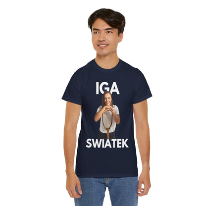 IGA SWIATEK 2 - Tennis Basic Tee