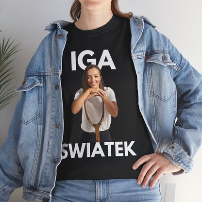 IGA SWIATEK 2 - Tennis Basic Tee