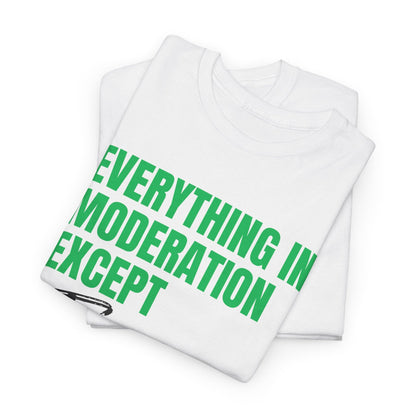 MODERATION - Tennis Basic Tee