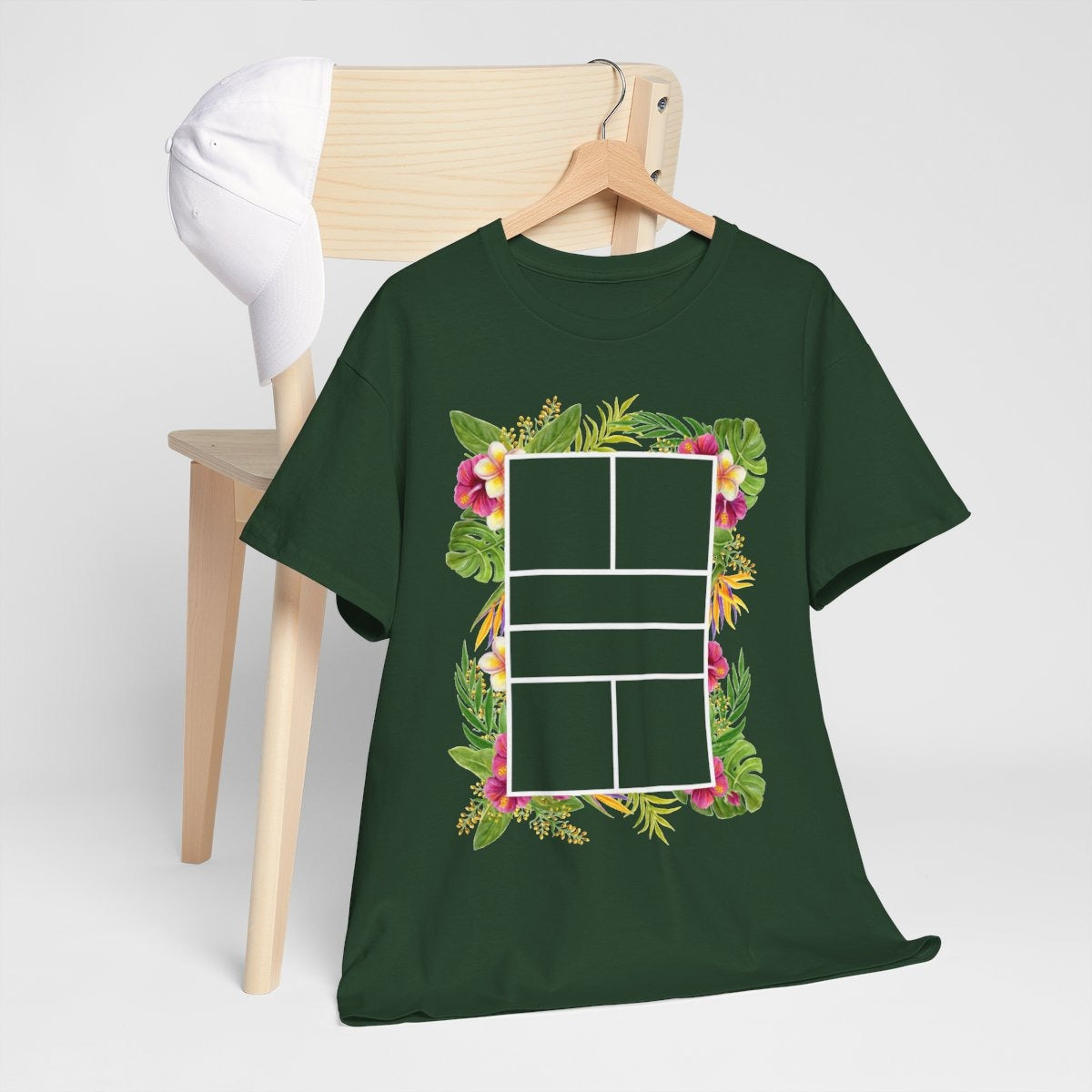 PICKLEBALL TROPICAL - Pickleball (Basic Tee)
