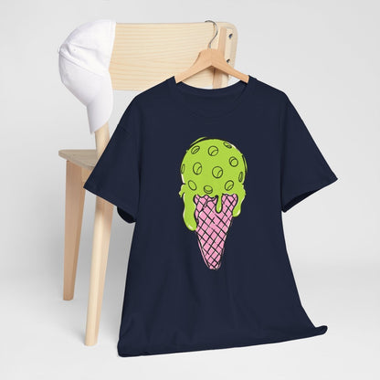PICKLE SCOOP - Pickleball (Basic Tee)