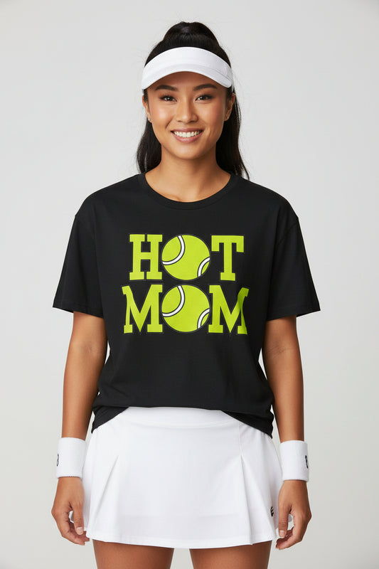 HOT MOM - Tennis (Basic Tee)