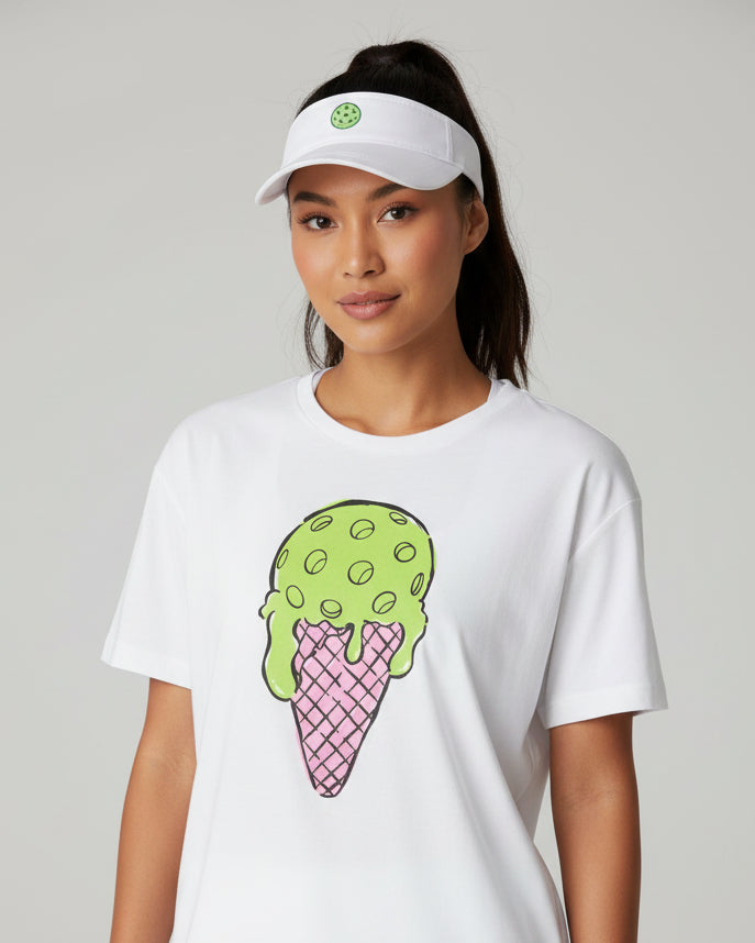 PICKLE SCOOP - Pickleball (Basic Tee)
