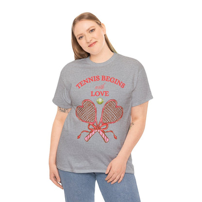 TENNIS LOVE - Tennis (Basic Tee)