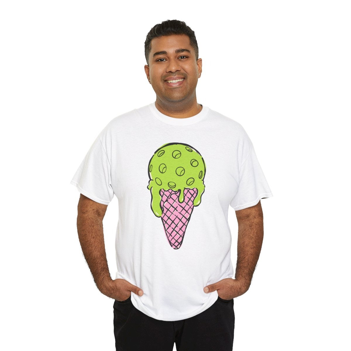 PICKLE SCOOP - Pickleball (Basic Tee)