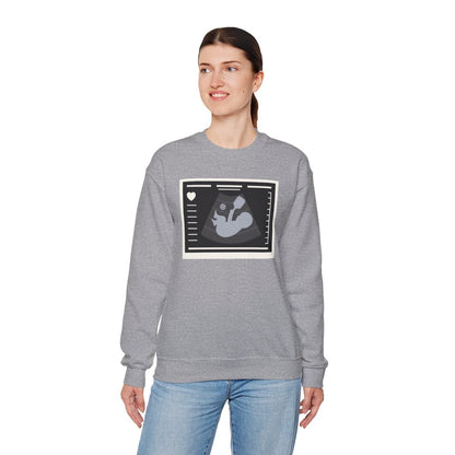 BORN TO DINK - Pickleball (Sweatshirt)