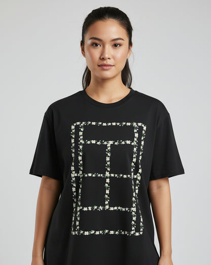 SAMPAGUITA 4 - Tennis (Basic Tee)