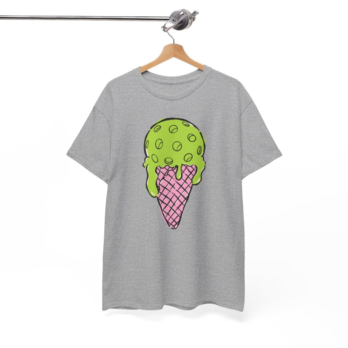 PICKLE SCOOP - Pickleball (Basic Tee)