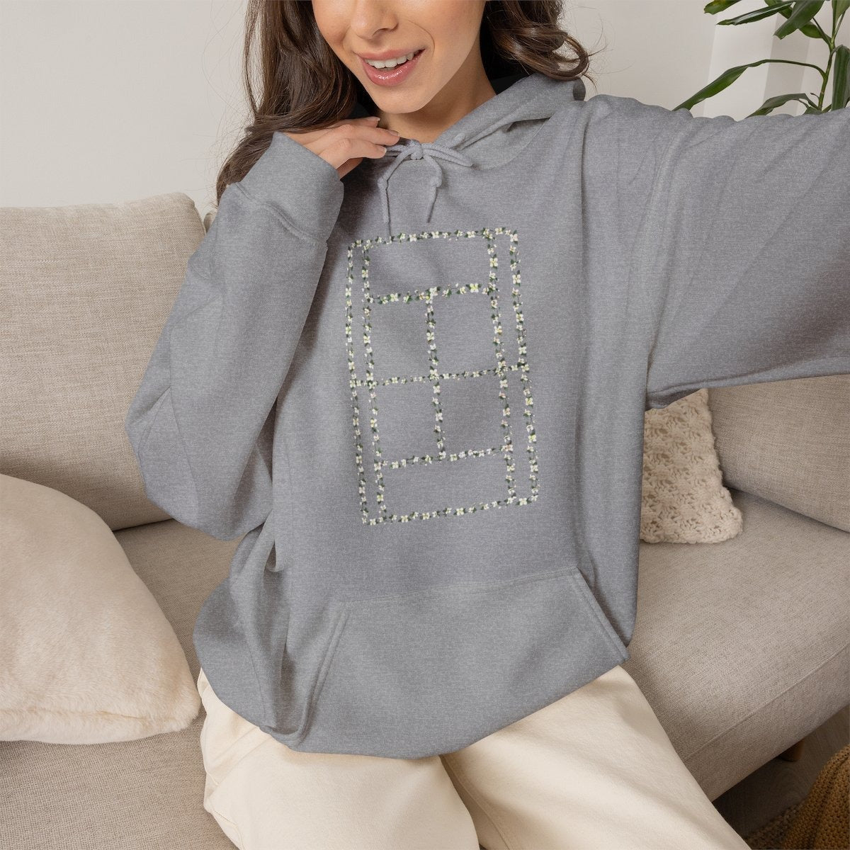 SAMPAGUITA 4 - Tennis (Hoodie)