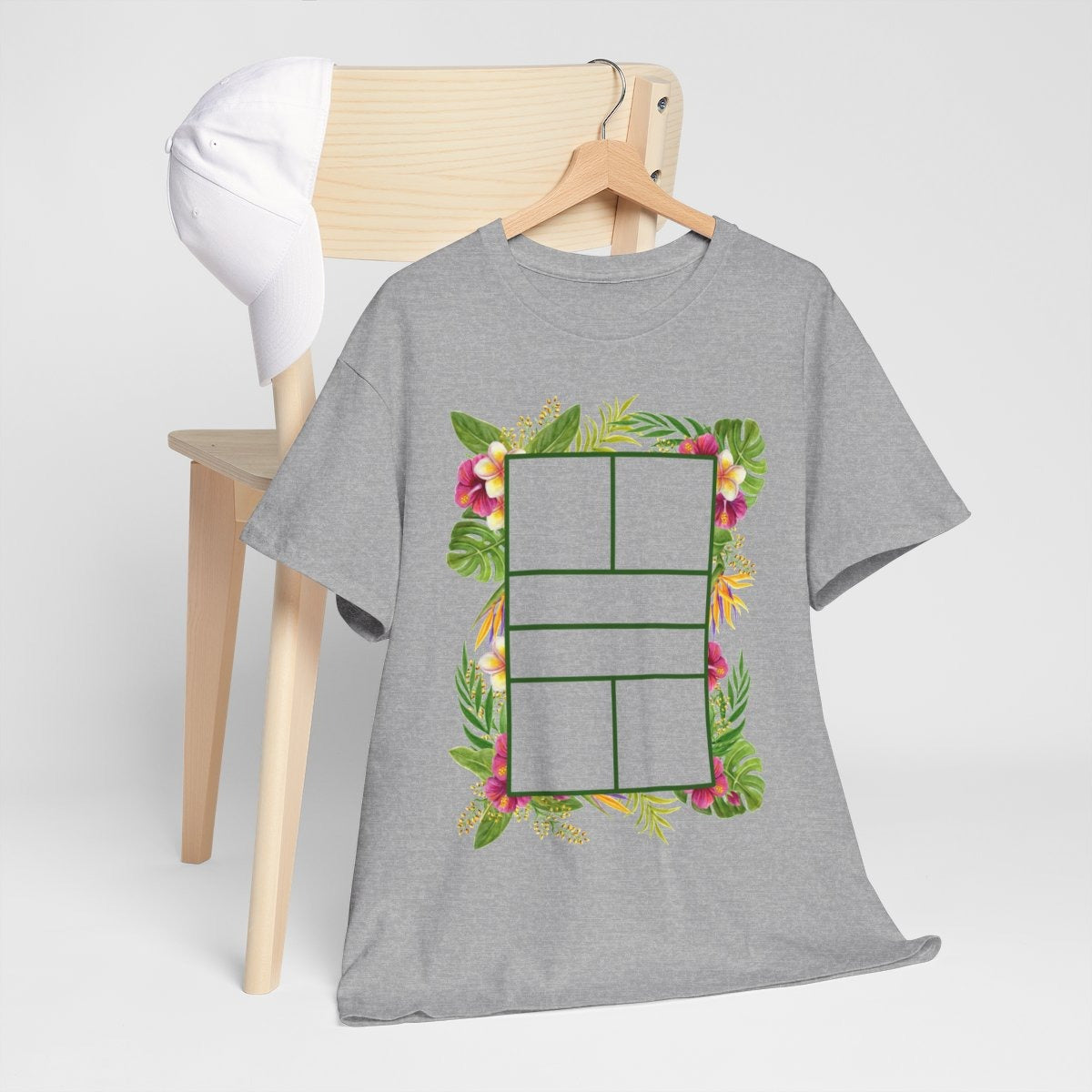 PICKLEBALL TROPICAL - Pickleball (Basic Tee)
