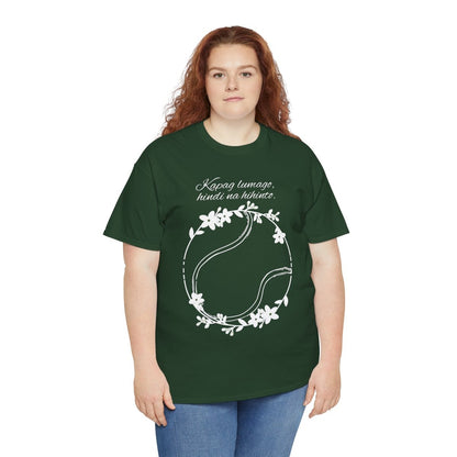 SAMPAGUITA 3 - Tennis (Basic Tee)