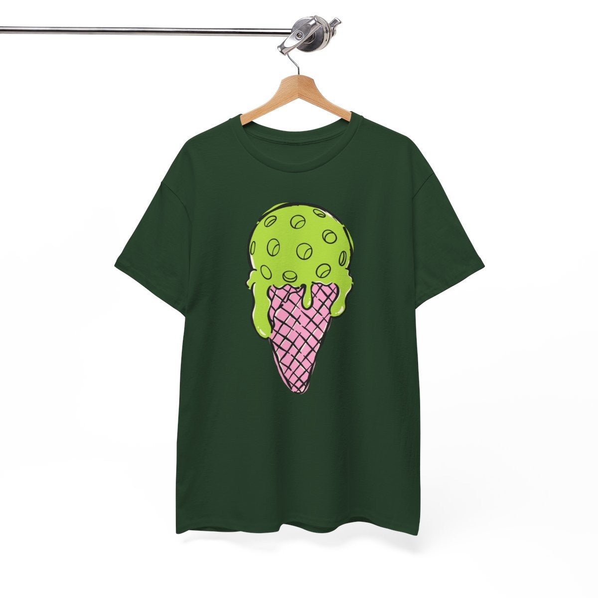 PICKLE SCOOP - Pickleball (Basic Tee)