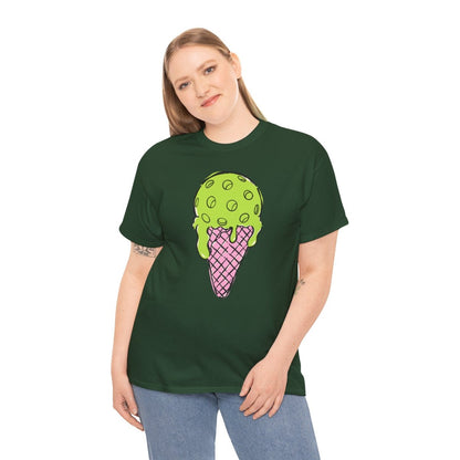 PICKLE SCOOP - Pickleball (Basic Tee)