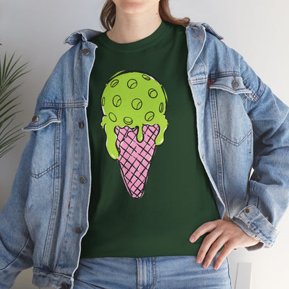 PICKLE SCOOP - Pickleball (Basic Tee)