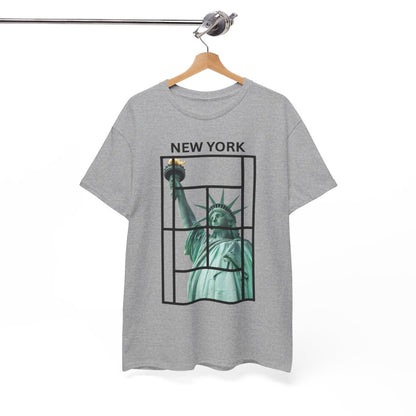 NEW YORK 2 - Tennis (Basic Tee)