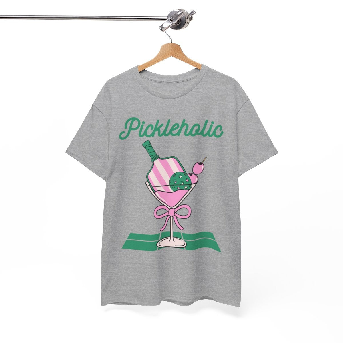PICKLEHOLIC - Pickleball (Basic Tee)