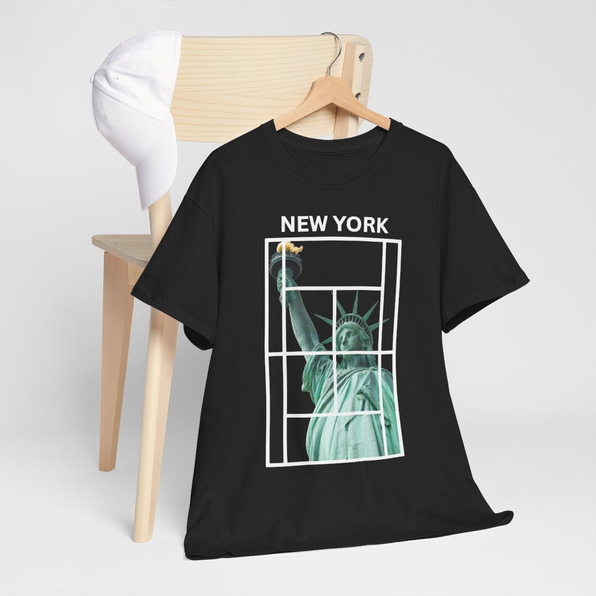 NEW YORK 2 - Tennis (Basic Tee)