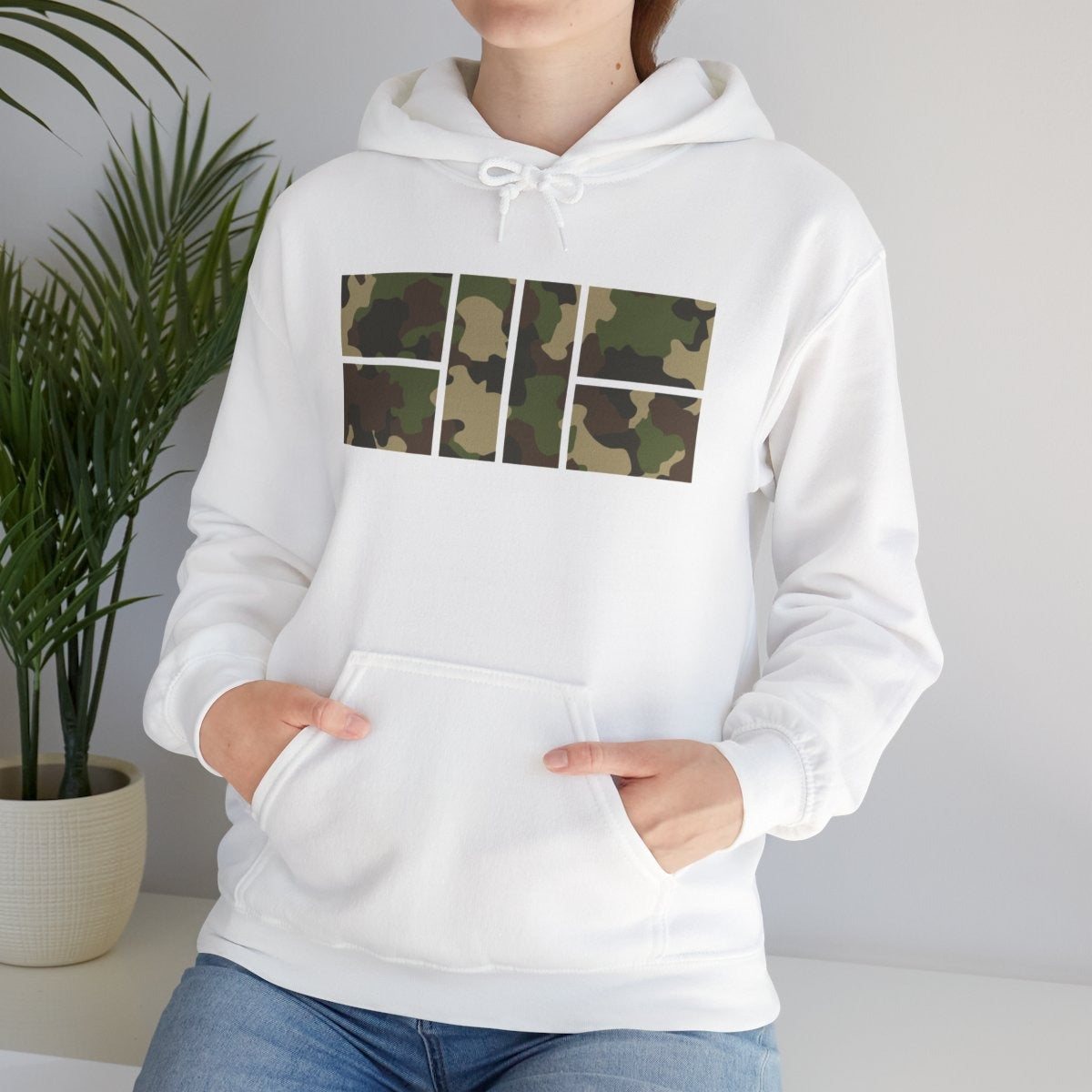 PICKLEBALL COURT 5 - Pickleball (Hoodie)