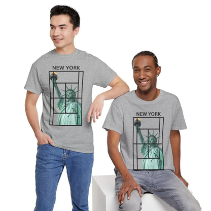 NEW YORK 2 - Tennis (Basic Tee)