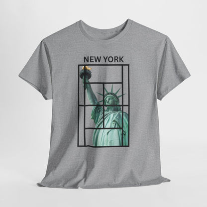 NEW YORK 2 - Tennis (Basic Tee)