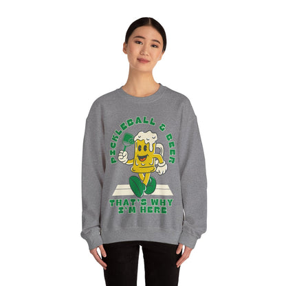 PICKLEBALL & BEER - Pickleball (Sweatshirt)